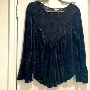 Ultra Pink, black boho blouse, size large.